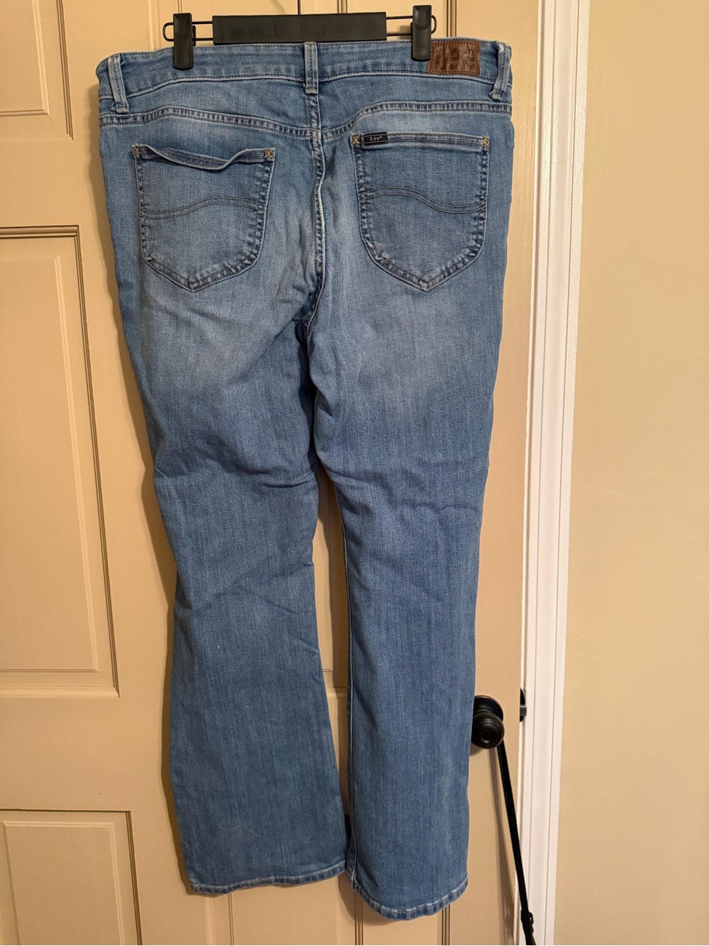 Lee Light Wash Bootcut Jeans - Picture 4 of 9